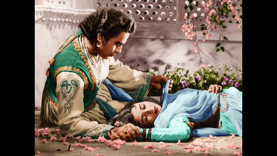 A meme based on Mughal-e-Azam or a breakdown of Sholay’s famous scenes can generate a buzz and get fans to crowd the theatres A meme based on Mughal-e-Azam or a breakdown of Sholay’s famous scenes can generate a buzz and get fans to crowd the theatres