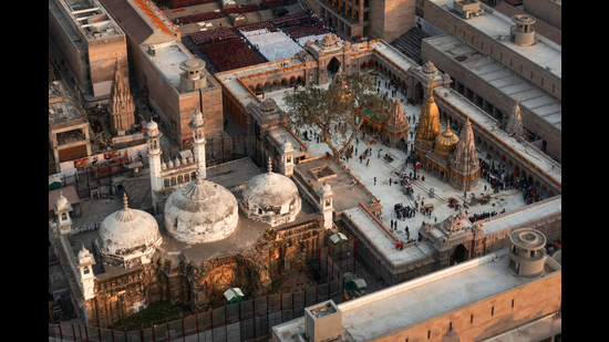 The controversy that broke out over the Gyanvapi mosque adjacent to the Kashi Vishwanath temple is still fresh in memory (AP) The controversy that broke out over the Gyanvapi mosque adjacent to the Kashi Vishwanath temple is still fresh in memory (AP)