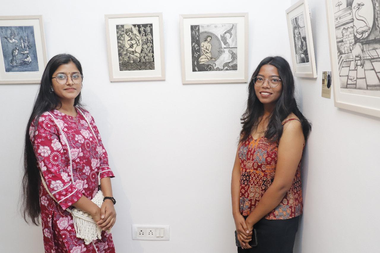 Printmaking and sculpture exhibition by students of the College of Arts and Crafts, underway at Kala Srot Printmaking and sculpture exhibition by students of the College of Arts and Crafts, underway at Kala Srot