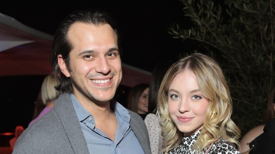 Sydney Sweeney and Jonathan Davino got engaged in 2022 Sydney Sweeney and Jonathan Davino got engaged in 2022