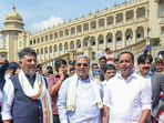 Karnataka chief minister Siddaramaiah (middle) with deputy CM DK Shivakumar and speaker UT Khader at the Vidhana Soudha in Bengaluru.
(ANI) Karnataka chief minister Siddaramaiah (middle) with deputy CM DK Shivakumar and speaker UT Khader at the Vidhana Soudha in Bengaluru.
(ANI)