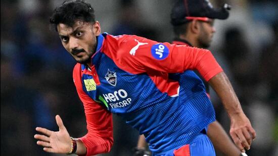 Delhi Capitals' captain Axar Patel (L) fields during the Indian Premier League (IPL) Twenty20 cricket match between Lucknow Super Giants and Delhi Capitals at the Ekana Cricket Stadium in Lucknow on April 22, 2025. (Photo by Sajjad HUSSAIN / AFP) / -- IMAGE RESTRICTED TO EDITORIAL USE - STRICTLY NO COMMERCIAL USE -- (AFP) Delhi Capitals' captain Axar Patel (L) fields during the Indian Premier League (IPL) Twenty20 cricket match between Lucknow Super Giants and Delhi Capitals at the Ekana Cricket Stadium in Lucknow on April 22, 2025. (Photo by Sajjad HUSSAIN / AFP) / -- IMAGE RESTRICTED TO EDITORIAL USE - STRICTLY NO COMMERCIAL USE -- (AFP)