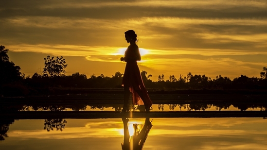 What is fart walk? Dr. Tim Tiutan clarified that strolling after meals actually promotes intestinal motility, or the motion of intestines to eliminate gas and avoid constipation.(Pixabay) What is fart walk? Dr. Tim Tiutan clarified that strolling after meals actually promotes intestinal motility, or the motion of intestines to eliminate gas and avoid constipation.(Pixabay)