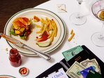 How to Split a Restaurant Bill in 2025? We Asked an Etiquette Expert How to Split a Restaurant Bill in 2025? We Asked an Etiquette Expert