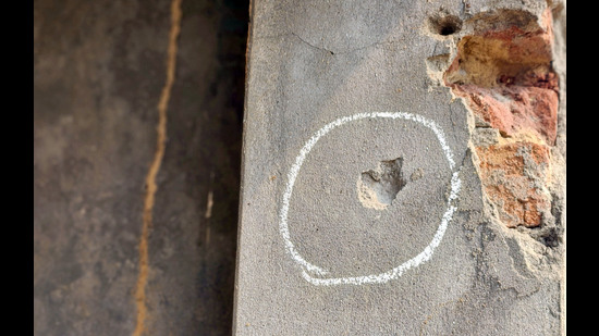 A bullet mark on a wall near the encounter site in Sahibana village on Thursday. (HT Photo) A bullet mark on a wall near the encounter site in Sahibana village on Thursday. (HT Photo)