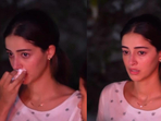 Ananya Panday cries inconsolably at Nirmal Kapoor's funeral. Ananya Panday cries inconsolably at Nirmal Kapoor's funeral.
