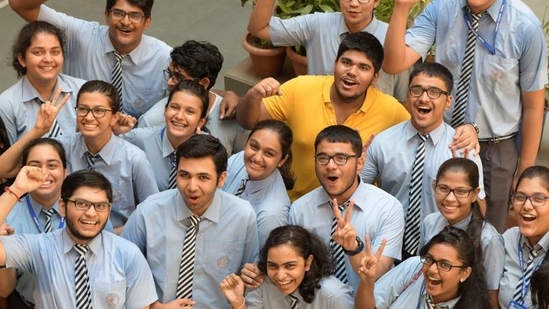 CBSE Board Result News 2025 Live: The CBSE Class 10, 12 results is expected to be released soon. (Hindustan Times) CBSE Board Result News 2025 Live: The CBSE Class 10, 12 results is expected to be released soon. (Hindustan Times)
