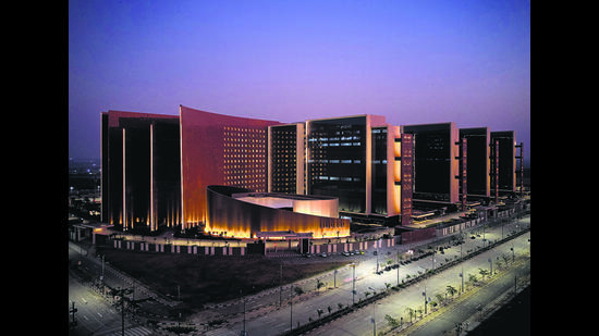 The Surat Diamond Bourse, designed by Delhi-based architectural firm , Morphogenesis, is the world’s largest office building and has earned accolades for its context-sensitive design. (HT photo) The Surat Diamond Bourse, designed by Delhi-based architectural firm , Morphogenesis, is the world’s largest office building and has earned accolades for its context-sensitive design. (HT photo)