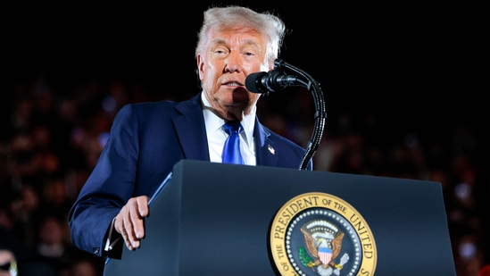 US President Donald Trump delivers remarks to graduating students at the Coleman Coliseum at the University of Alabama on May 01, 2025 in Tuscaloosa, Alabama.(AFP) US President Donald Trump delivers remarks to graduating students at the Coleman Coliseum at the University of Alabama on May 01, 2025 in Tuscaloosa, Alabama.(AFP)