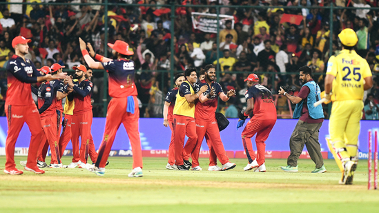 Royal Challengers Bengaluru faced Chennai Super Kings, at M. Chinnaswamy Stadium in Bengaluru on Saturday.
Royal Challengers Bengaluru faced Chennai Super Kings, at M. Chinnaswamy Stadium in Bengaluru on Saturday.