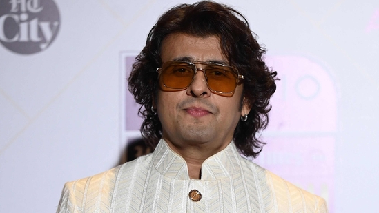 Sonu Nigam found himself in the middle of a row after the Bengaluru show.(AFP) Sonu Nigam found himself in the middle of a row after the Bengaluru show.(AFP)