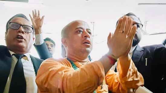 Hindu leader Chinmoy Krishna Das had been previously detained in relation to a murder case in Bangladesh Hindu leader Chinmoy Krishna Das had been previously detained in relation to a murder case in Bangladesh