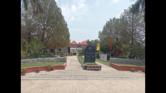 The Panchkula Golf Club, spread over 135 acres, hosts many tournaments and serves as a training ground for young players. (HT Photo) The Panchkula Golf Club, spread over 135 acres, hosts many tournaments and serves as a training ground for young players. (HT Photo)